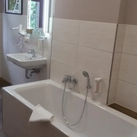 Waldschloesschen 3* Wangen (Saxony-Anhalt)